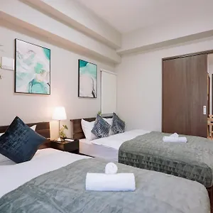 Kuromon Royal Niponbashi 大阪市