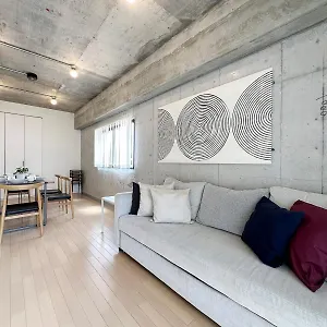 https://modern-spacious-apartment-beside-peace-park-15-ppl.hotelsinhiroshima.com